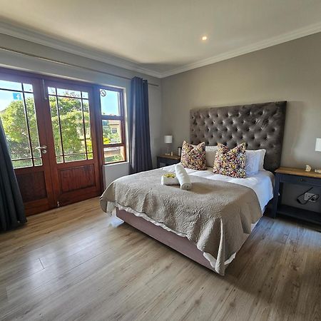 Apartament Six Whale Rock Gardens With Back Up Power For Load Shedding Plettenberg Bay Zewnętrze zdjęcie