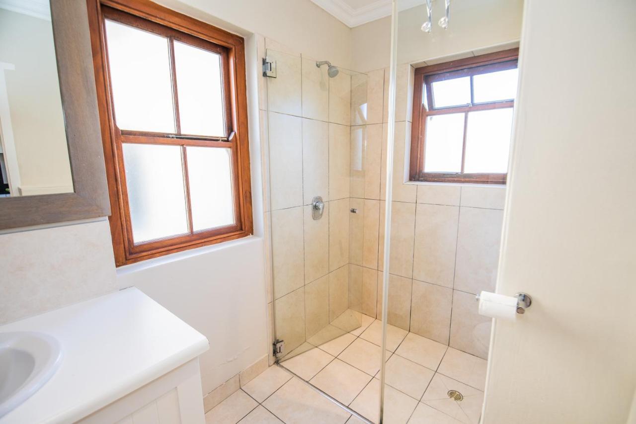 Apartament Six Whale Rock Gardens With Back Up Power For Load Shedding Plettenberg Bay Zewnętrze zdjęcie