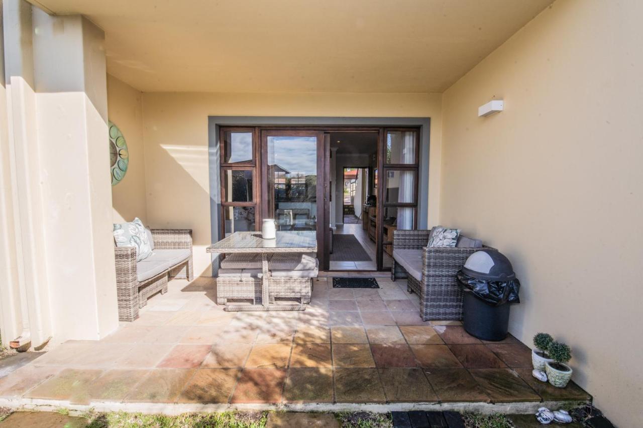 Apartament Six Whale Rock Gardens With Back Up Power For Load Shedding Plettenberg Bay Zewnętrze zdjęcie