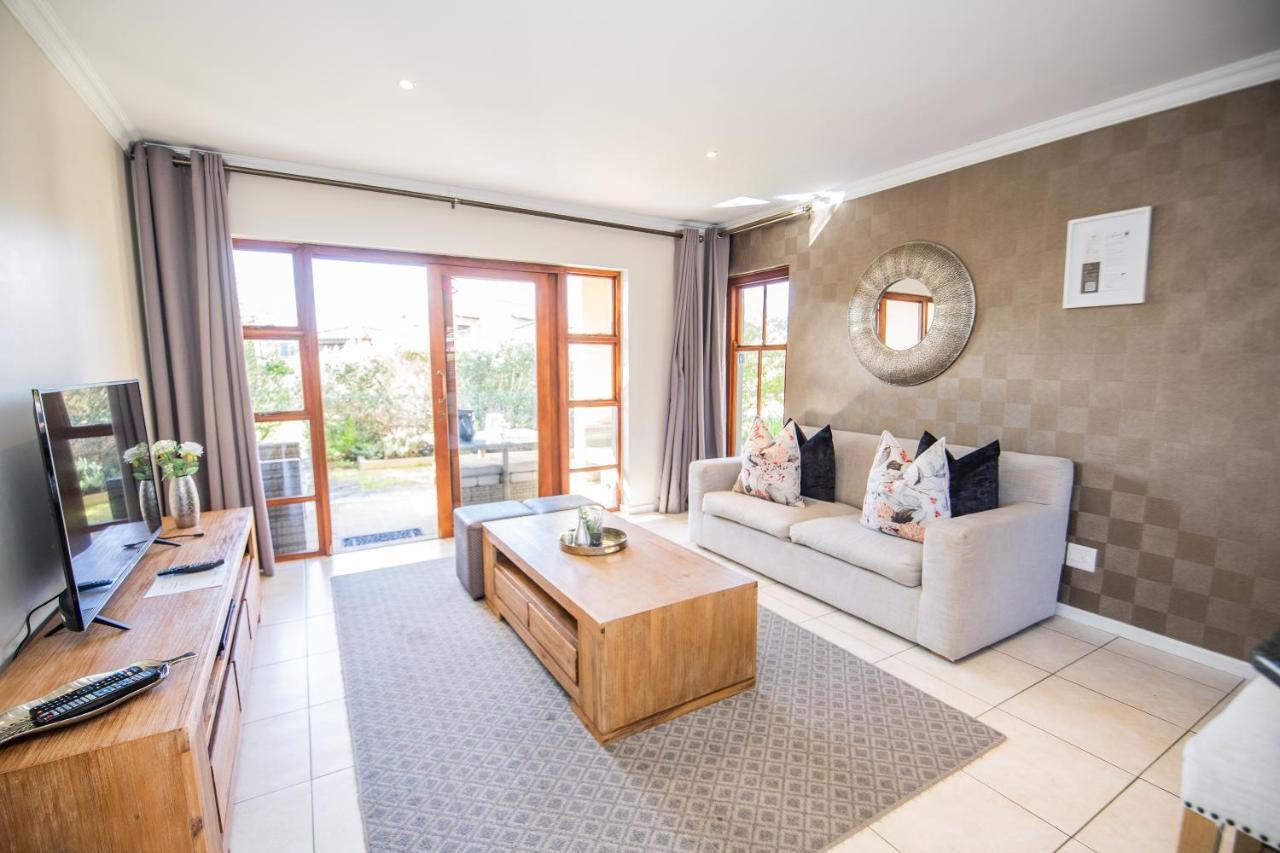 Apartament Six Whale Rock Gardens With Back Up Power For Load Shedding Plettenberg Bay Zewnętrze zdjęcie
