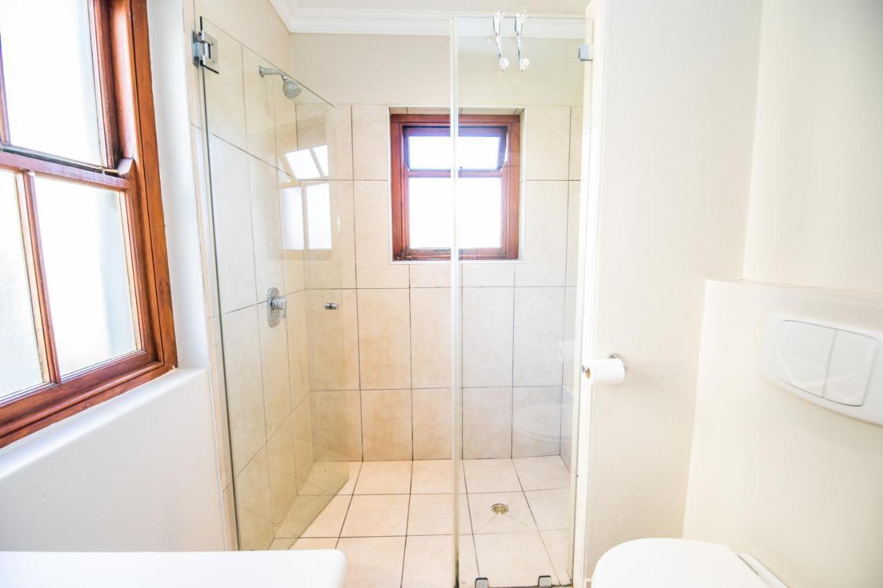 Apartament Six Whale Rock Gardens With Back Up Power For Load Shedding Plettenberg Bay Zewnętrze zdjęcie