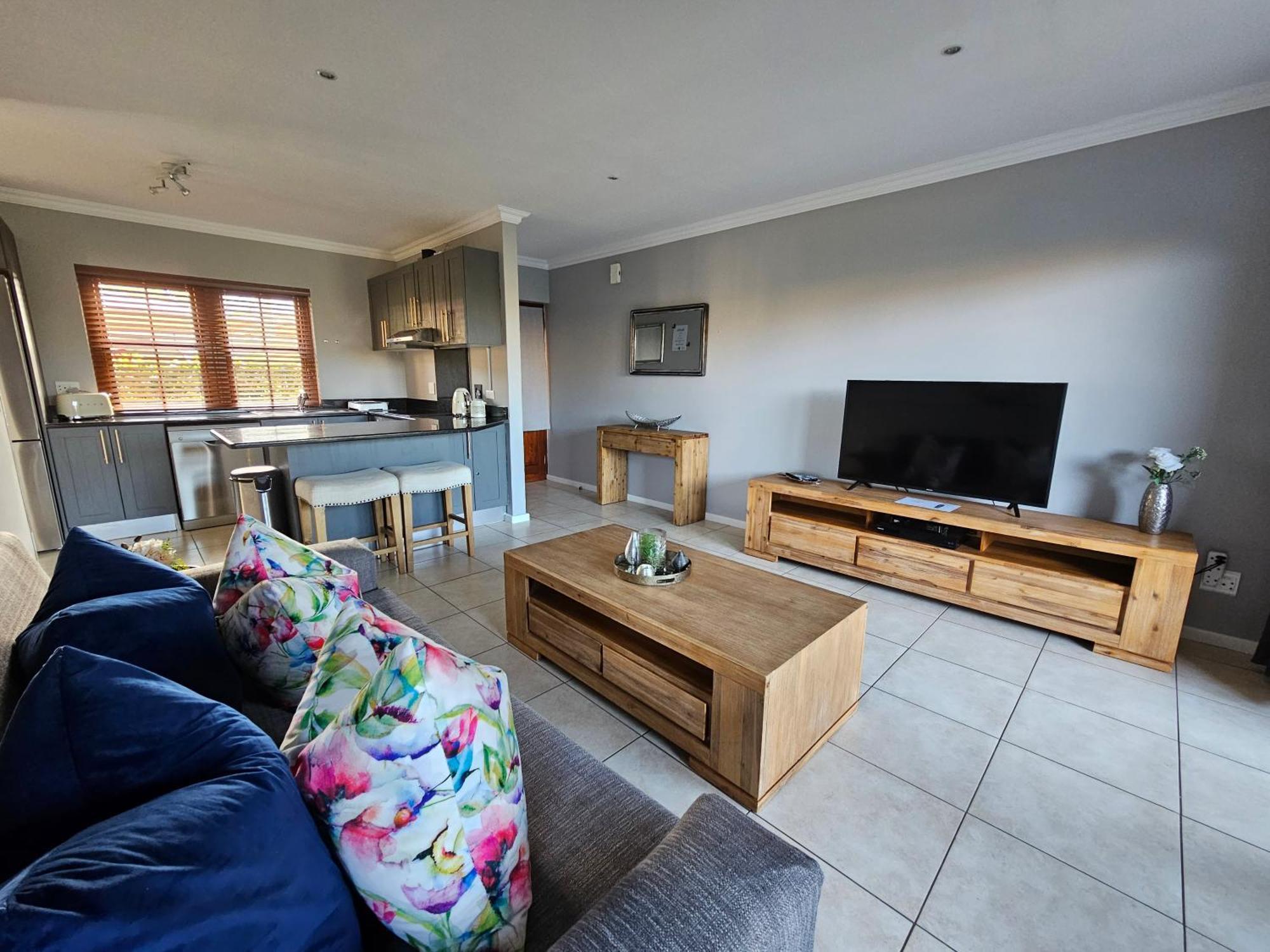 Apartament Six Whale Rock Gardens With Back Up Power For Load Shedding Plettenberg Bay Zewnętrze zdjęcie