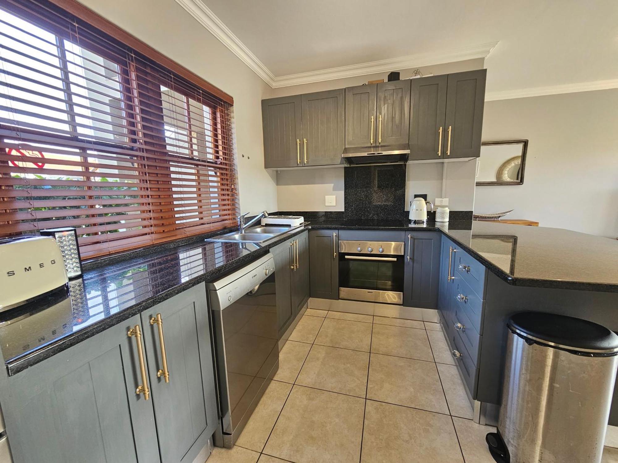 Apartament Six Whale Rock Gardens With Back Up Power For Load Shedding Plettenberg Bay Zewnętrze zdjęcie