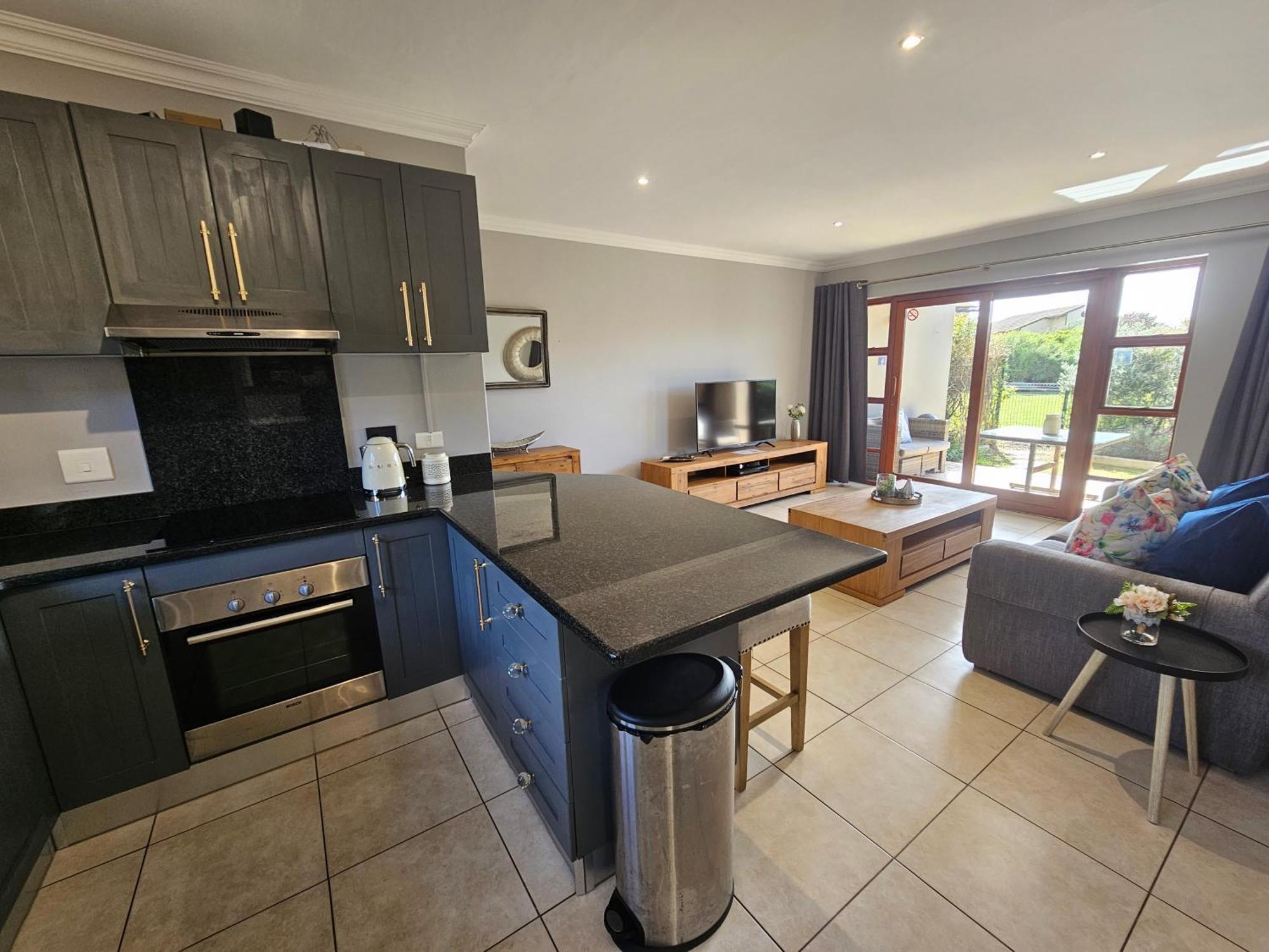 Apartament Six Whale Rock Gardens With Back Up Power For Load Shedding Plettenberg Bay Zewnętrze zdjęcie