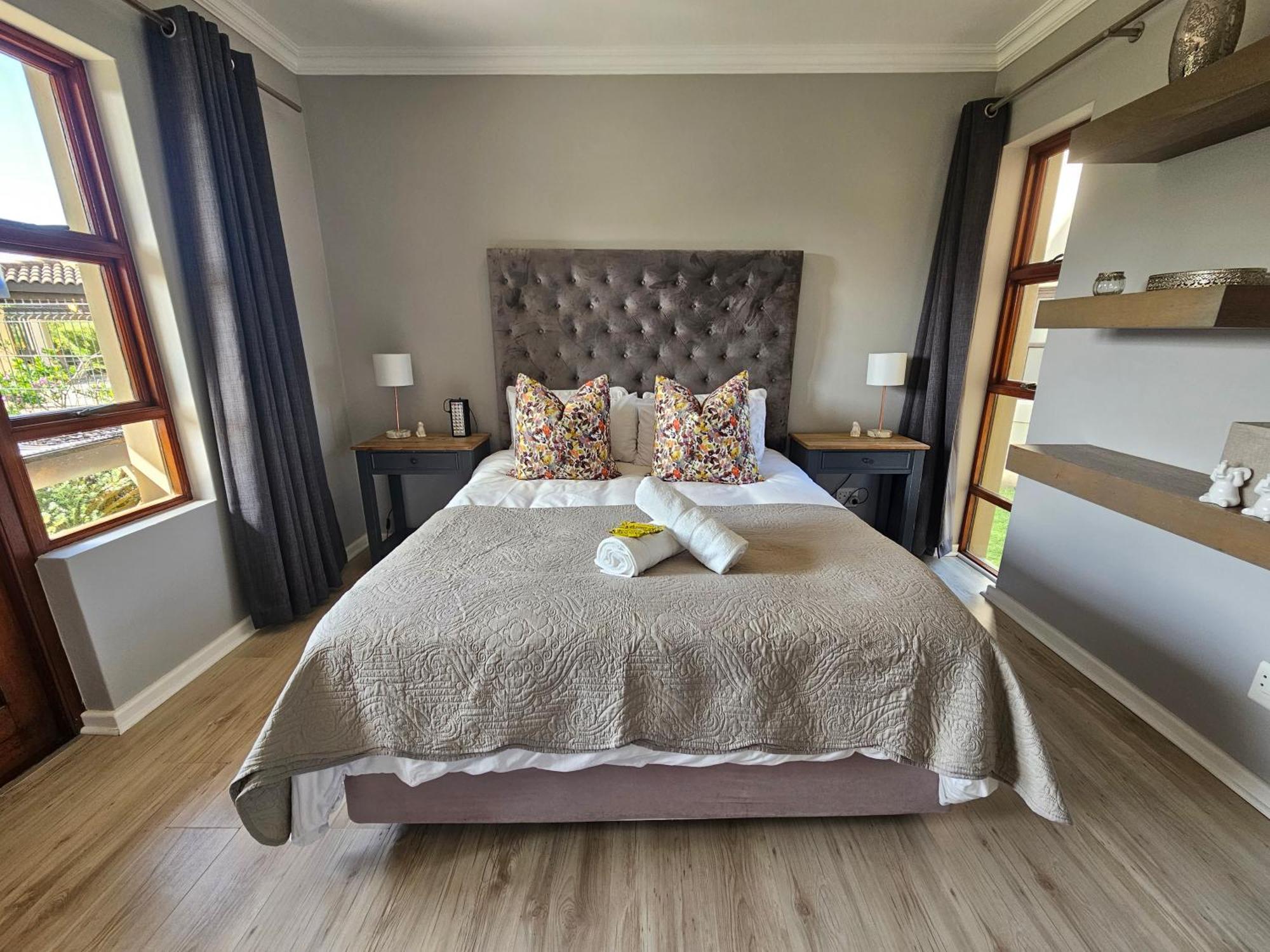 Apartament Six Whale Rock Gardens With Back Up Power For Load Shedding Plettenberg Bay Zewnętrze zdjęcie